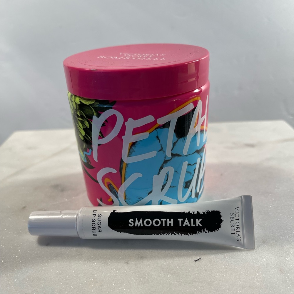 NEW Victoria’s Petal Scrub and Smooth Talk Sugar lip scrub bundle